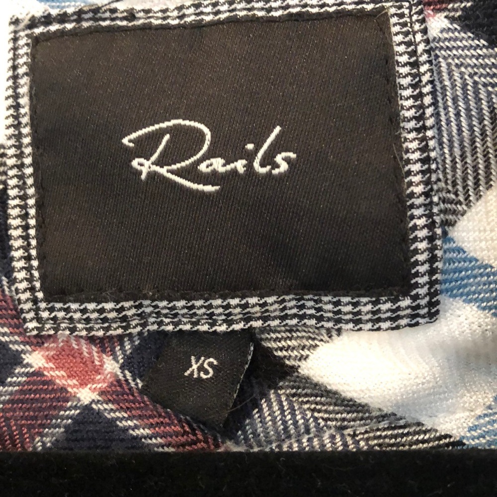 Rails Xs Top Mint Condition - image 2